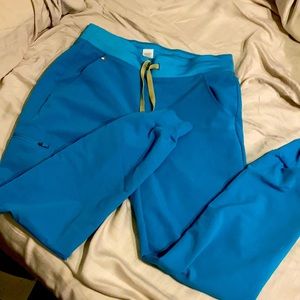 Figs jogger teal size small